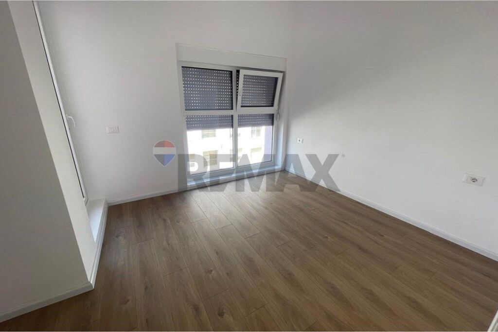 Apartament - Për Shitje - Kompleksi Mangalem, Tiranë