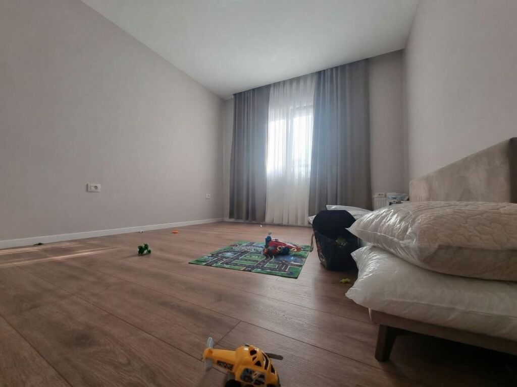 Qera, Apartament 1+1+ Post Parkimi, Rruga Siri Kodra, Tirane.