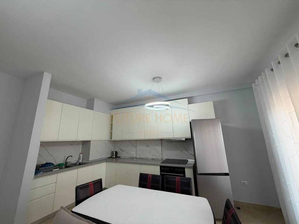 Qera , Apartament 2+1+2 , Qender , Tirane