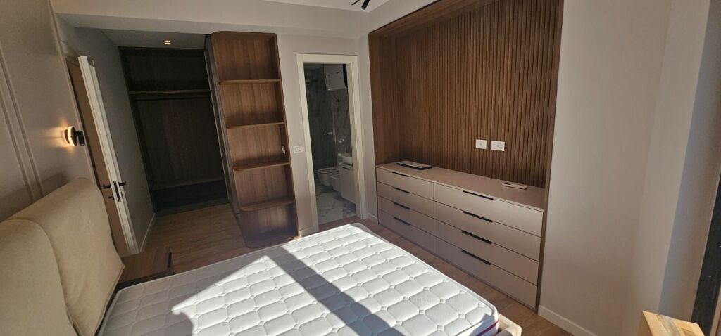 Apartment 2+1+2 with parking 📍 Kodra e Diellit 2