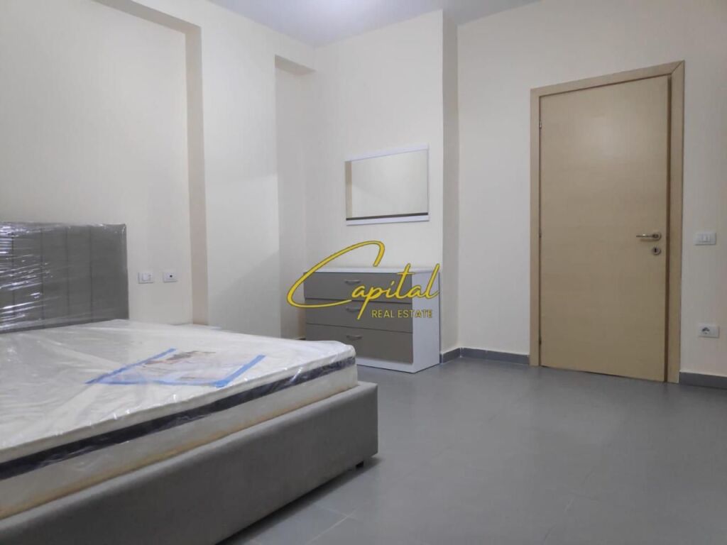 APARTAMENT ME QIRA 1+1 KINOSTUDIO 60.000 LEKE