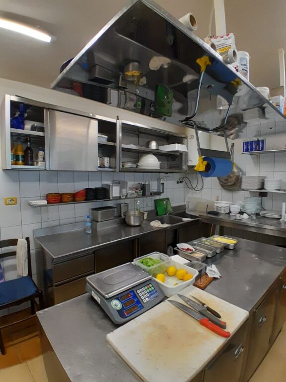 Shitje Biznesi Restorant Ne Bllok (ID BSHB191) Tirane.