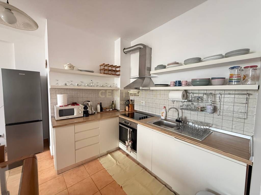 Kavaja Street, 2+1 Apartment For Rent
