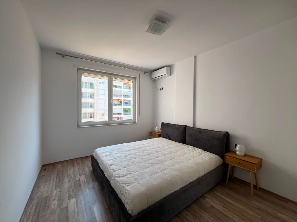 Shitet,Apartament 1+1,Kompleksi Xhura