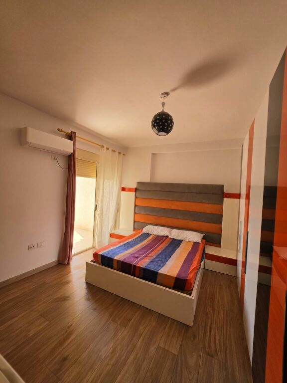 🏡 **AFFITTASI APPARTAMENTO 2+1+2**💰 **Prezzo: 60.000 Lek/mese**