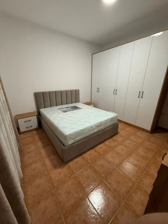 Apartament 1+1 me qera tek 5 Maji