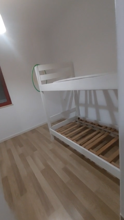 Apartment 2+1 for rent Yzberisht !
