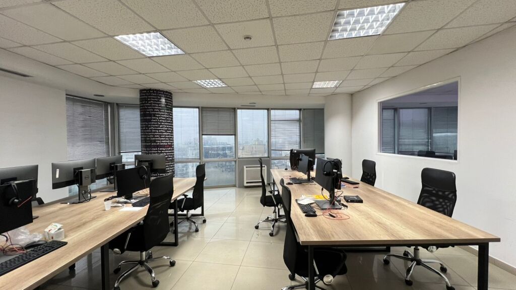 Office space for rent at Selvia!