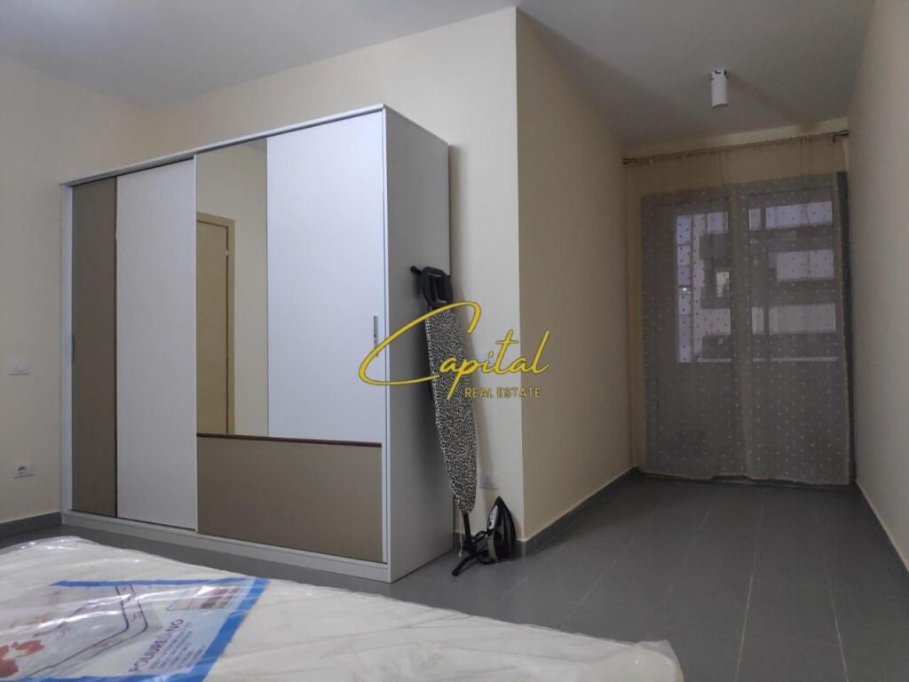 APARTAMENT ME QIRA 1+1 KINOSTUDIO 60.000 LEKE