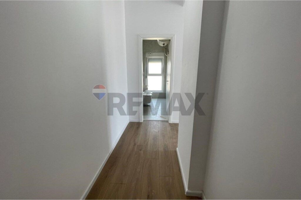 Apartament - Për Shitje - Kompleksi Mangalem, Tiranë
