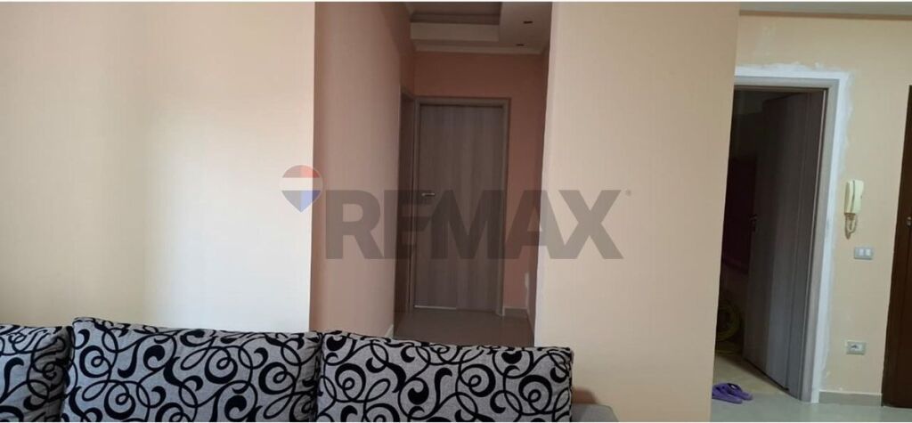 Jepet me qira apartament 1+1, Kodra e Diellit