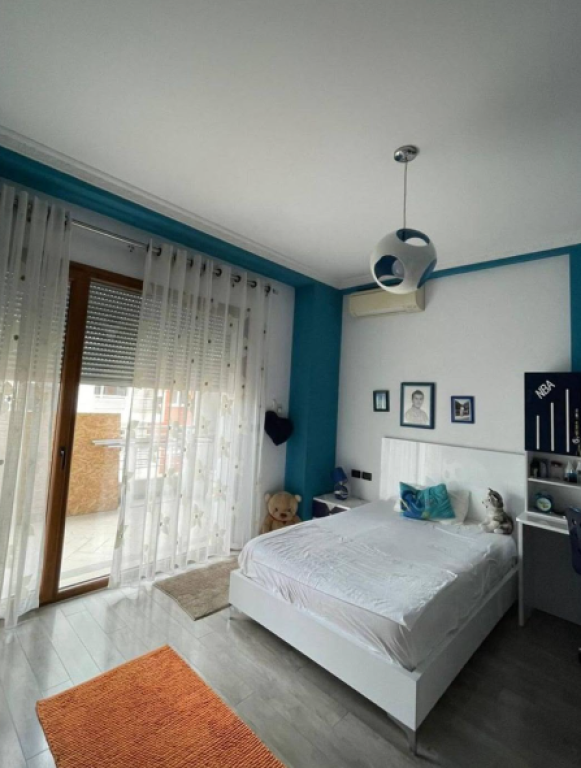 AFFITTASI APPARTAMENTO 3+1+2 + PARCHEGGIO | COMPLESSO DELIJORGJI