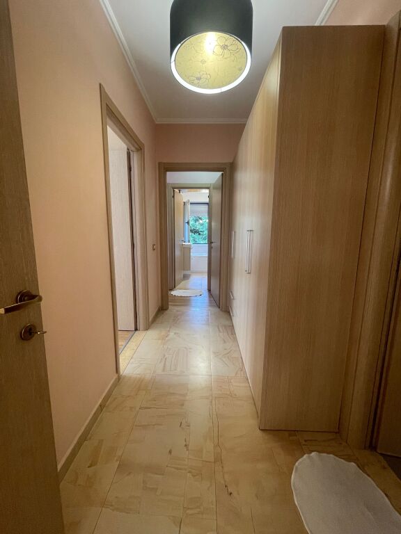 Affitto 2+1 + parcheggio lago secco, complesso greco