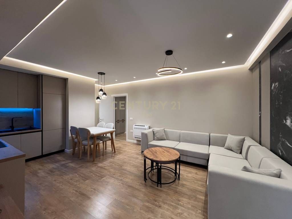 Apartament 1+1 per shitje tek Kompleksi E-88