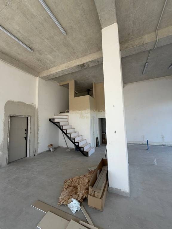 COMMERCIAL SPACE FOR RENT AT THE FORMER AVIATION FIELD
