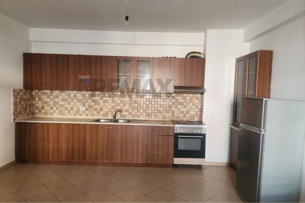 Apartament 2+1 per shitje Astir
