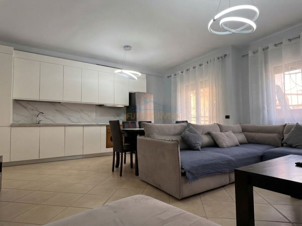 Qera , Apartament 2+1+2 , Qender , Tirane