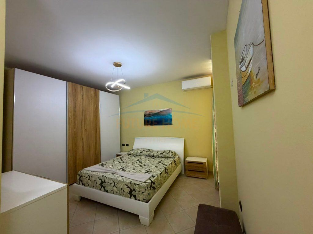 Qera , Apartament 2+1+2 , Qender , Tirane