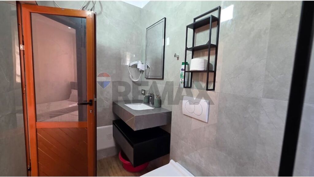 🌊 APARTMENT 1+1 FOR RENT – LUNGOMARE, VLORË
