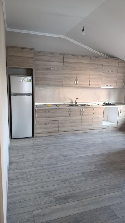 APPARTAMENTO 1+1. 40000 LEKE. VIA 5 MAJI