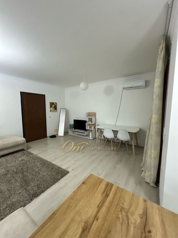 JEPET APARTAMENT ME QERA 1+1, KOPSHTI BOTANIK