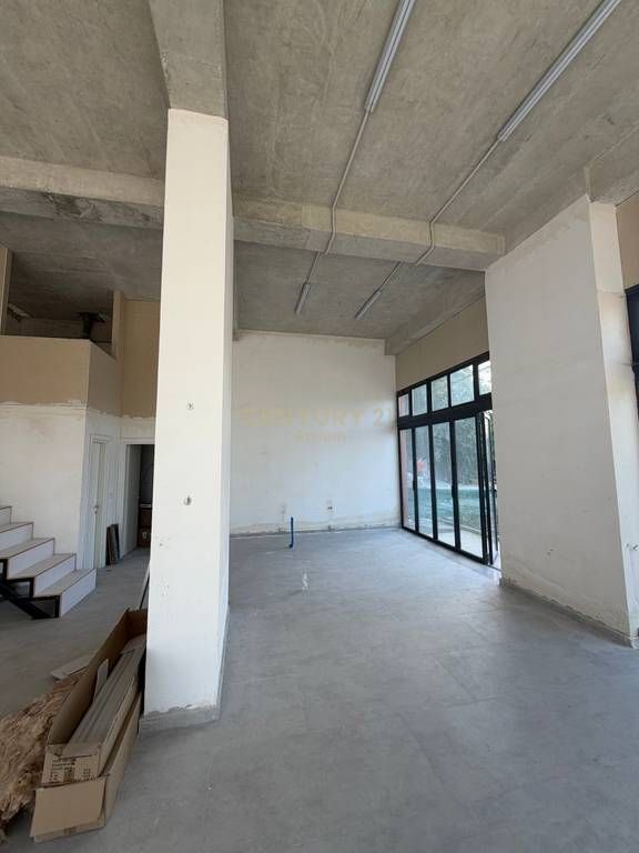 COMMERCIAL SPACE FOR RENT AT THE FORMER AVIATION FIELD