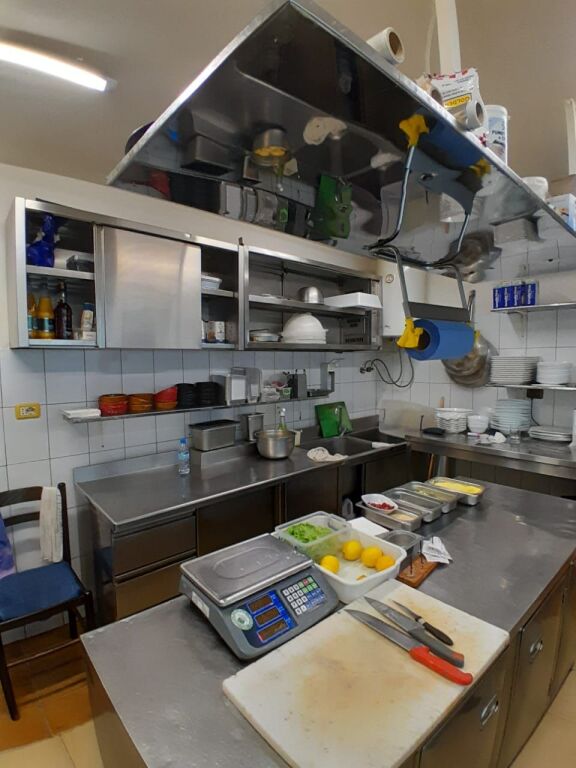 Shitje Biznesi Restorant Ne Bllok (ID BSHB191) Tirane.