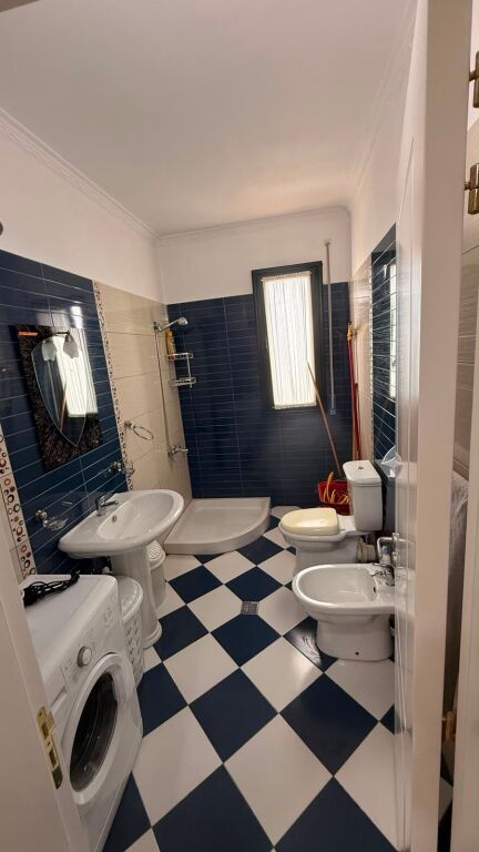 Apartament për qira afatgjatë Marina Bay Vlorë