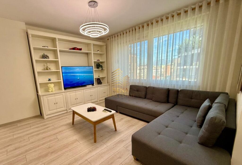 Rent, Apartment, 1+1, Kosovareve Street, 90,000 LEK/Month