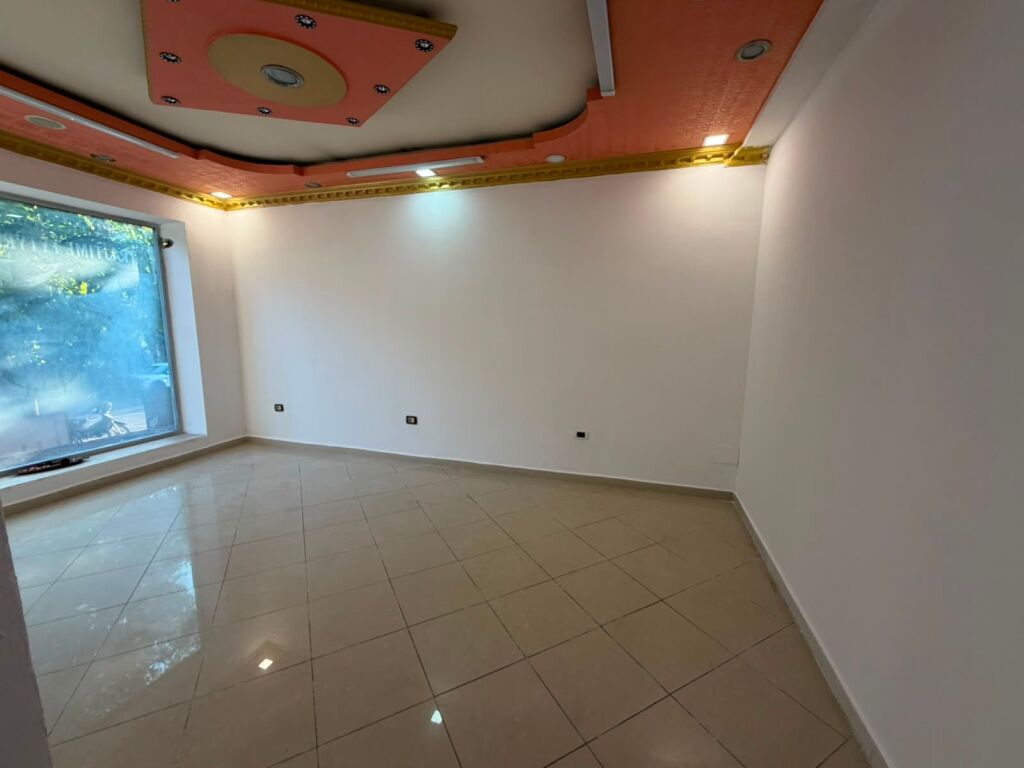 🏠 **SHITET APARTAMENT 2+1 – RRUGA E DURRËSIT**💰 **Çmimi: 20,000,000 Lekë**