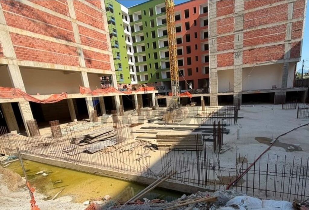 🏡 Shitet apartament 2+1 në kompleksin Ringside, Paskuqan!  ID: 530191009-3291