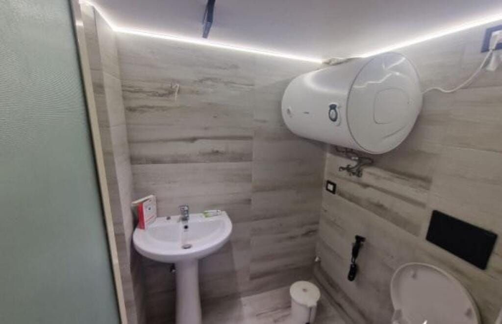 Duplex 2+1+2 me qera, Eleonora