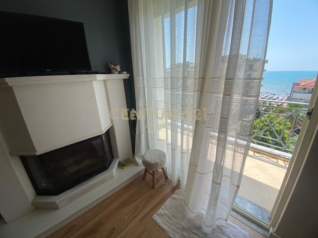 Duplex 2+1 me Pamje Deti me Qira – Rrota e Kuqe, Plazh, Durrës