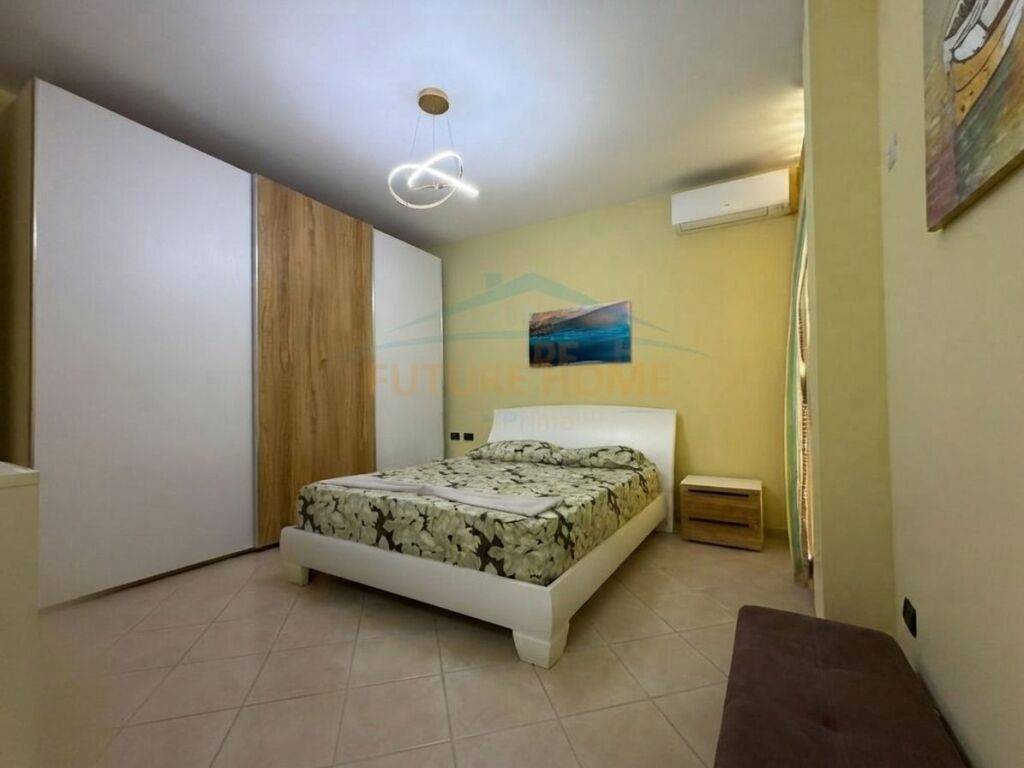 Qera , Apartament 2+1+2 , Qender , Tirane