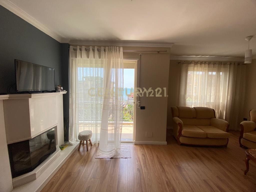 Duplex 2+1 me Pamje Deti me Qira – Rrota e Kuqe, Plazh, Durrës