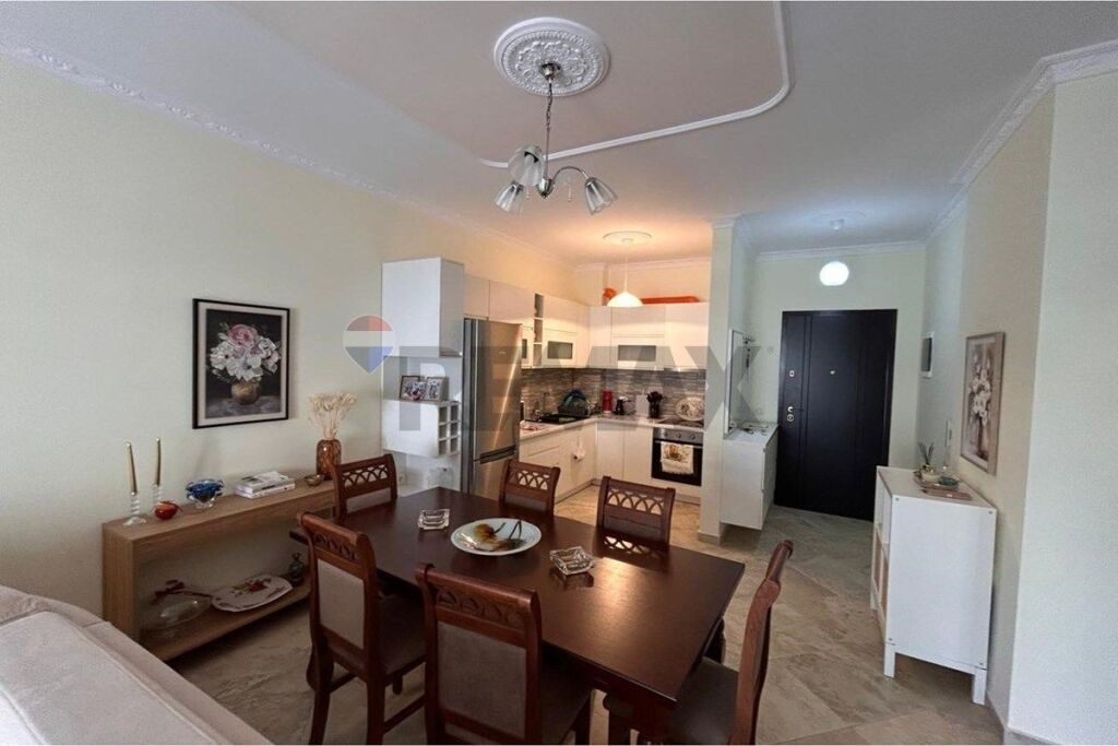 🏡 APARTMENT 2+1 FOR RENT – VLORË