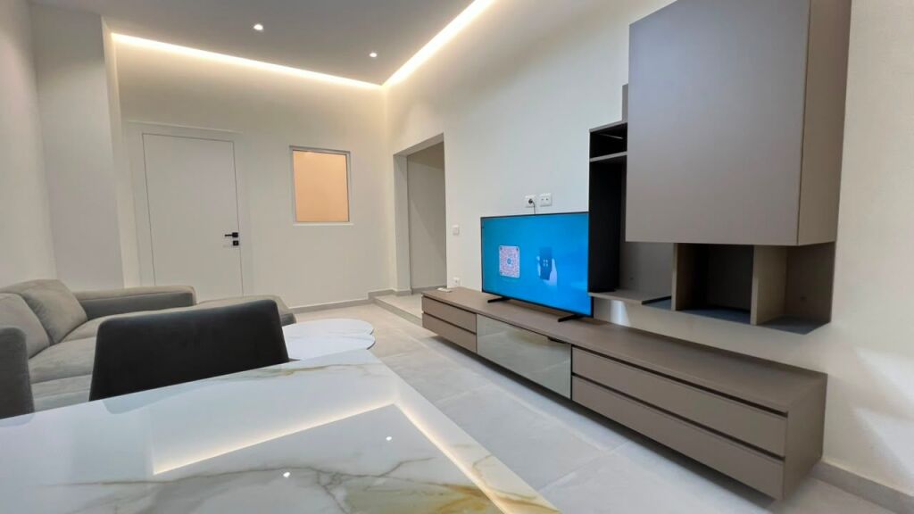 Apartament 1+1 me qira tek Medreseja