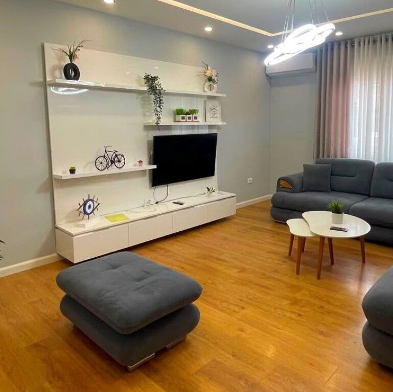 🏡 JEPET ME QIRA APARTAMENT 2+1+2 | ZOGU I ZI ✨