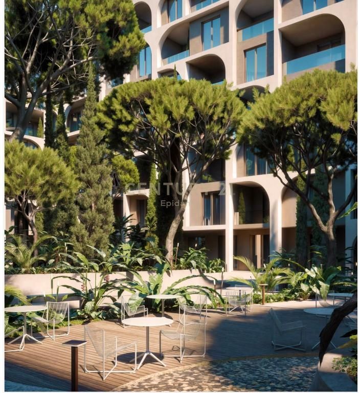 EXCLUSIVE ! Apartament 1+1 për shitje në Lunarch Residence Mali i Robit !