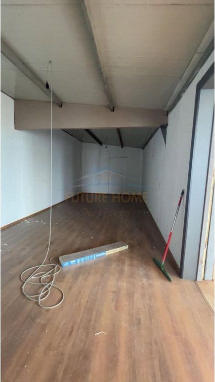 FOR SALE 2-STOREY BUILDING TIRANA-DURRES HIGHWAY