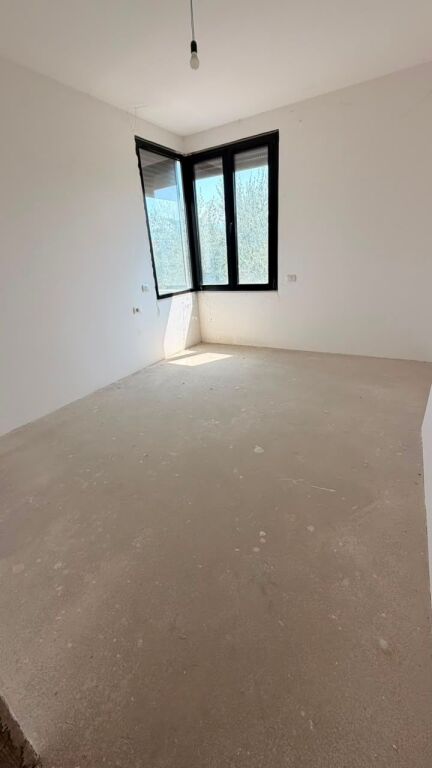 FOR SALE 2-STORY VILLA – KODRA E DIELLIT
