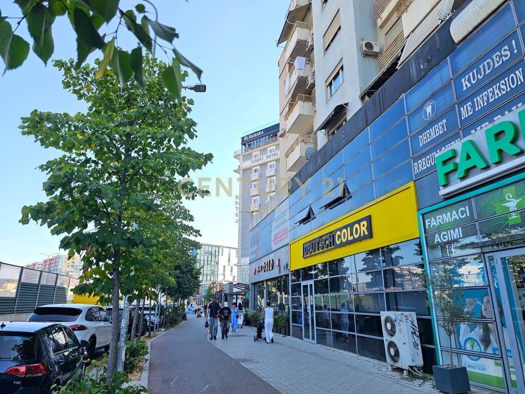 Commercial Space for Rent in Astir