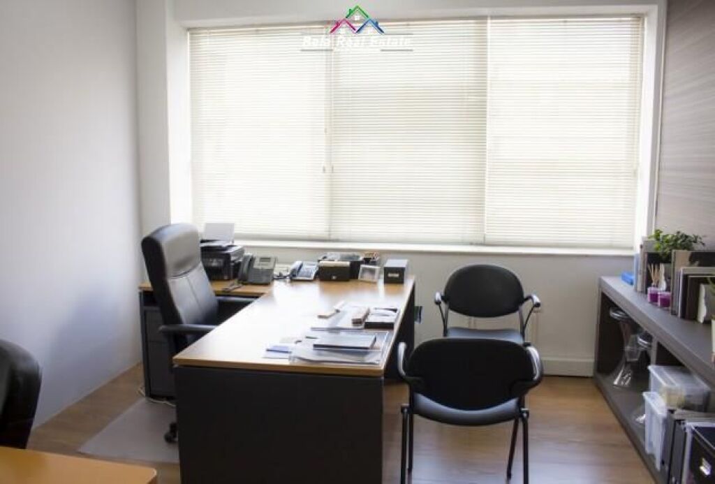 Office for Rent 1+1 in Center (ID BZ2106) Tirana