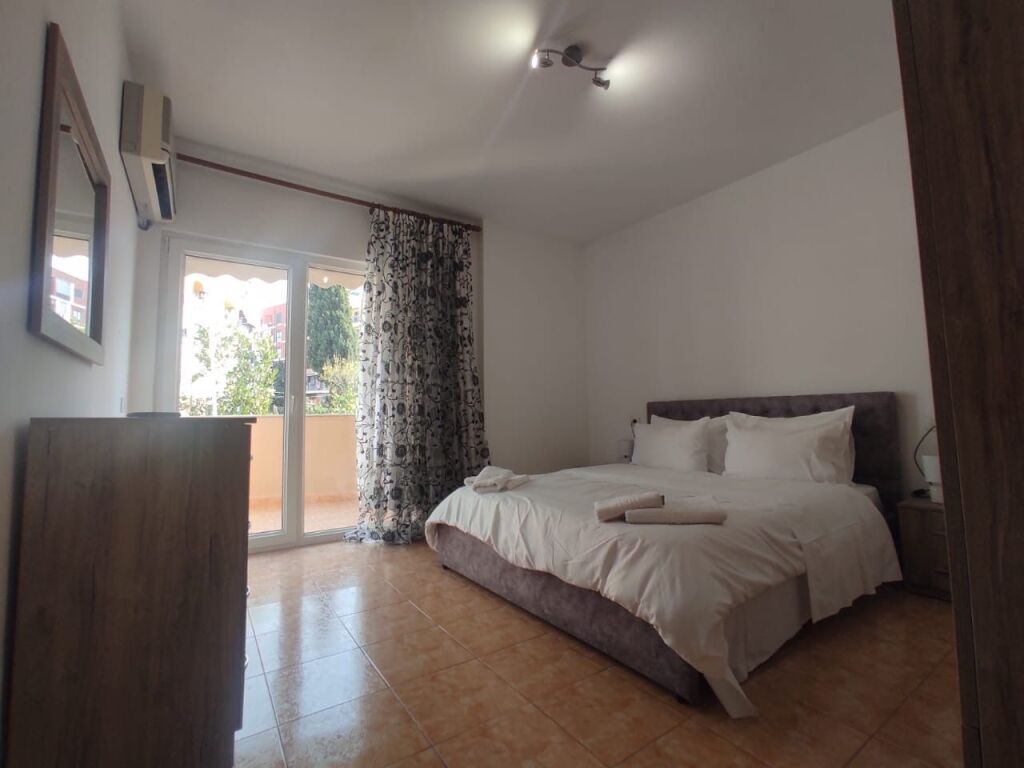 Apartament me qira 3+1+2,Fresk