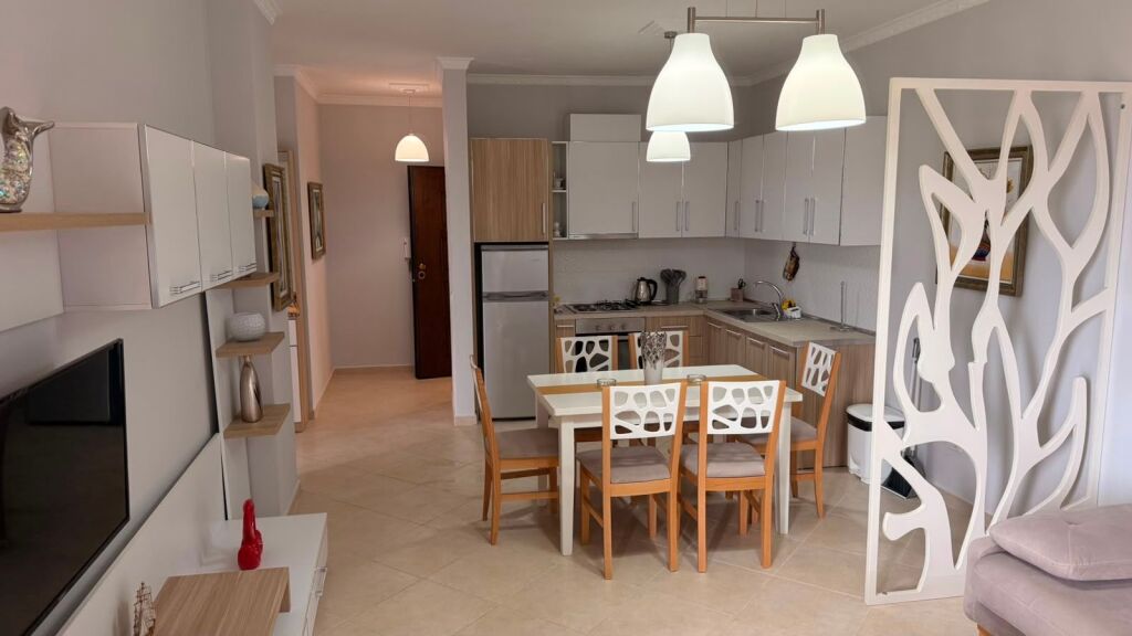 Apartament për qira afatgjatë Marina Bay Vlorë