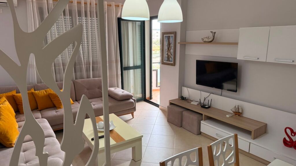 Apartament për qira afatgjatë Marina Bay Vlorë