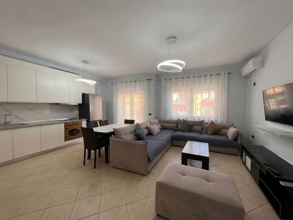 Qera , Apartament 2+1+2 , Qender , Tirane