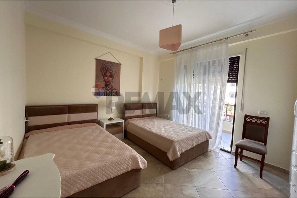 🏡 APARTMENT 2+1 FOR RENT – VLORË