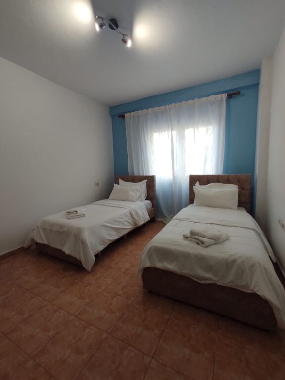 Apartament me qira 3+1+2,Fresk