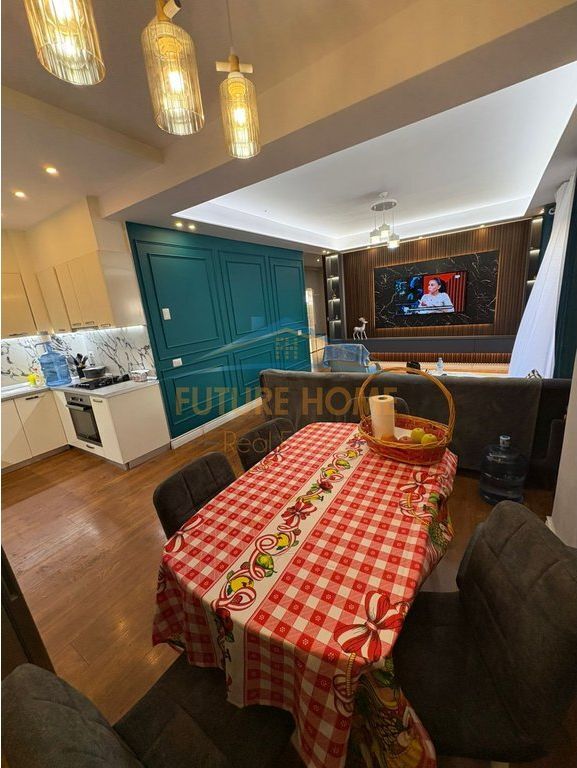 For sale, Apartment 2+1, Yzberisht